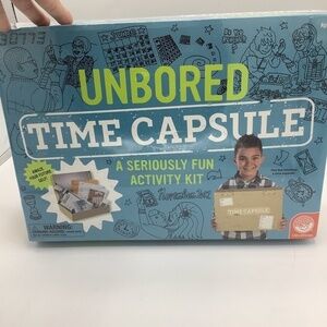 Unbored TIME CAPSULE A Seriously Fun Activity Kit MindWare Ages 8+ Sealed NEW